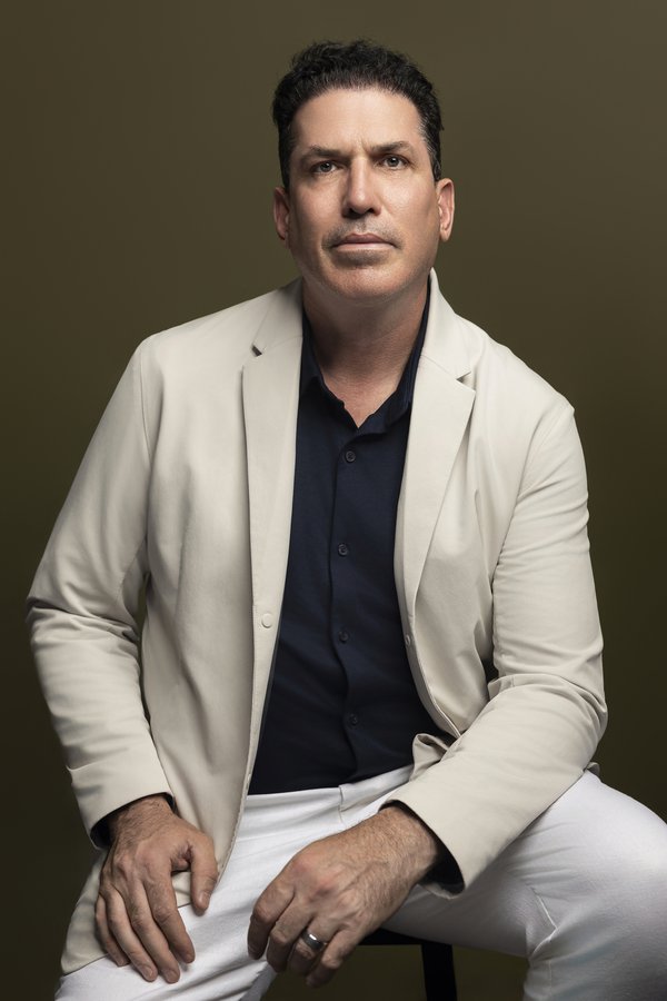 Dating Portrait example