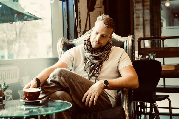 Dating Portrait example