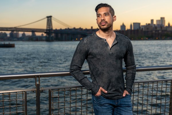 Dating Portrait example