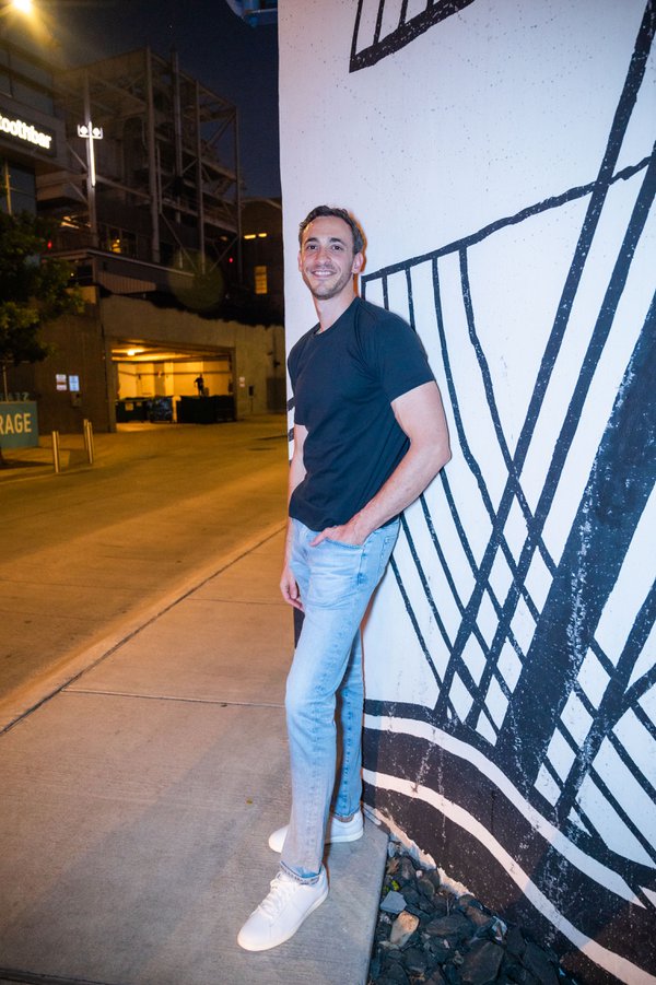Dating Portrait example