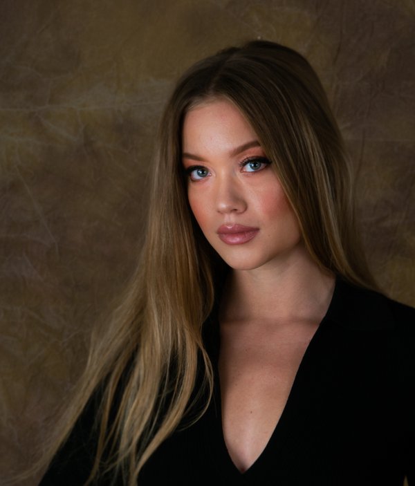 Dating Portrait example