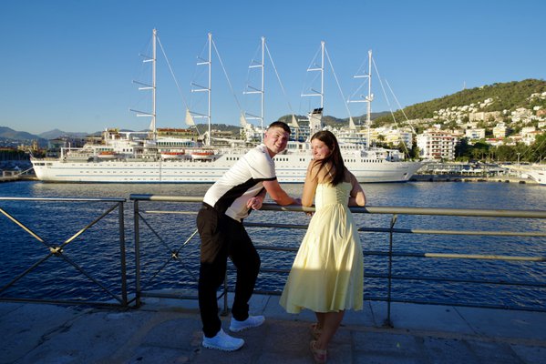 Dating Portrait example