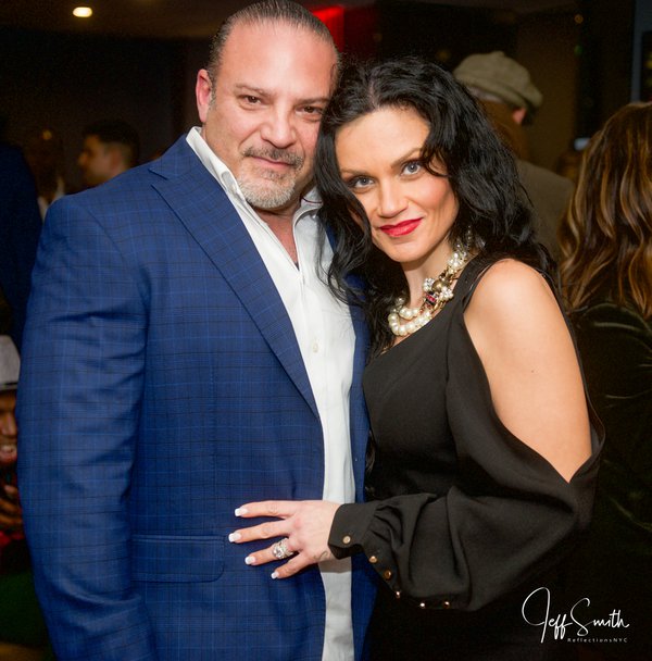 Dating Portrait example