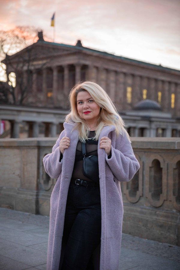 Dating Portrait example