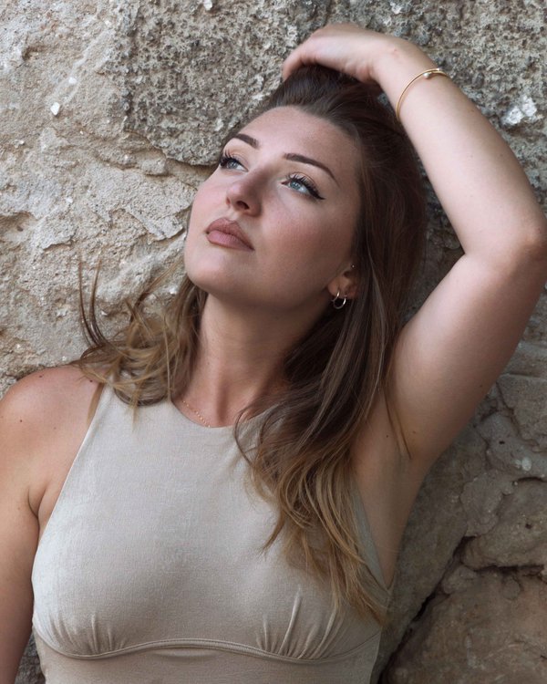 Dating Portrait example