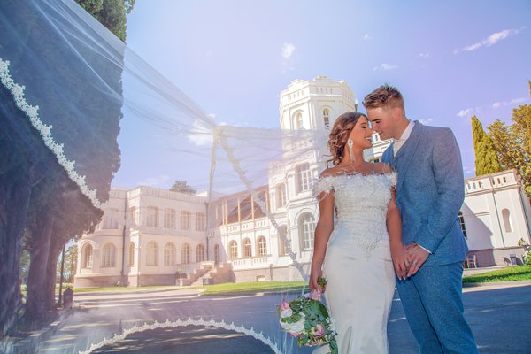 Dating Portrait example