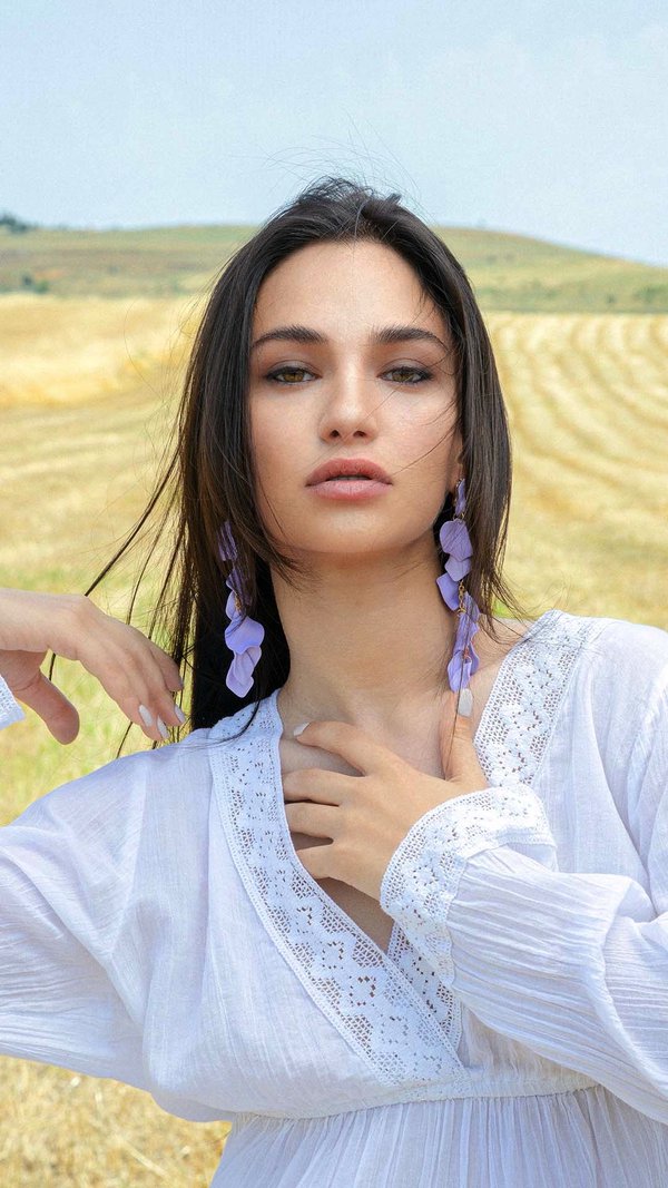 Dating Portrait example