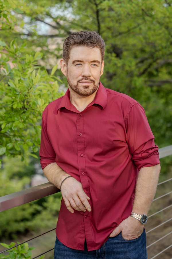 Dating Portrait example