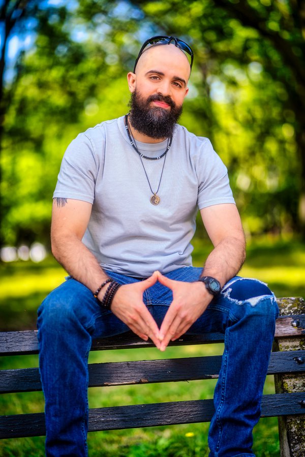 Dating Portrait example