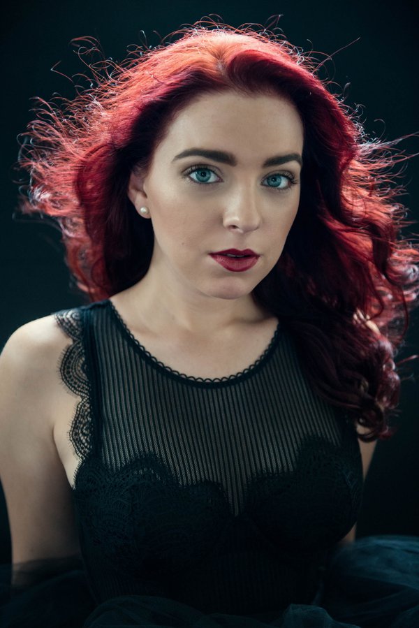 Dating Portrait example