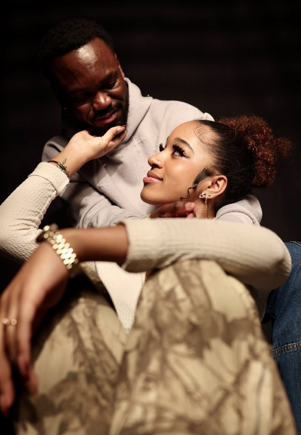 Dating Portrait example