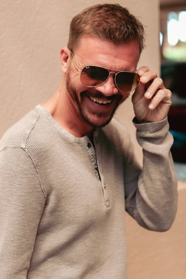 Dating Portrait example