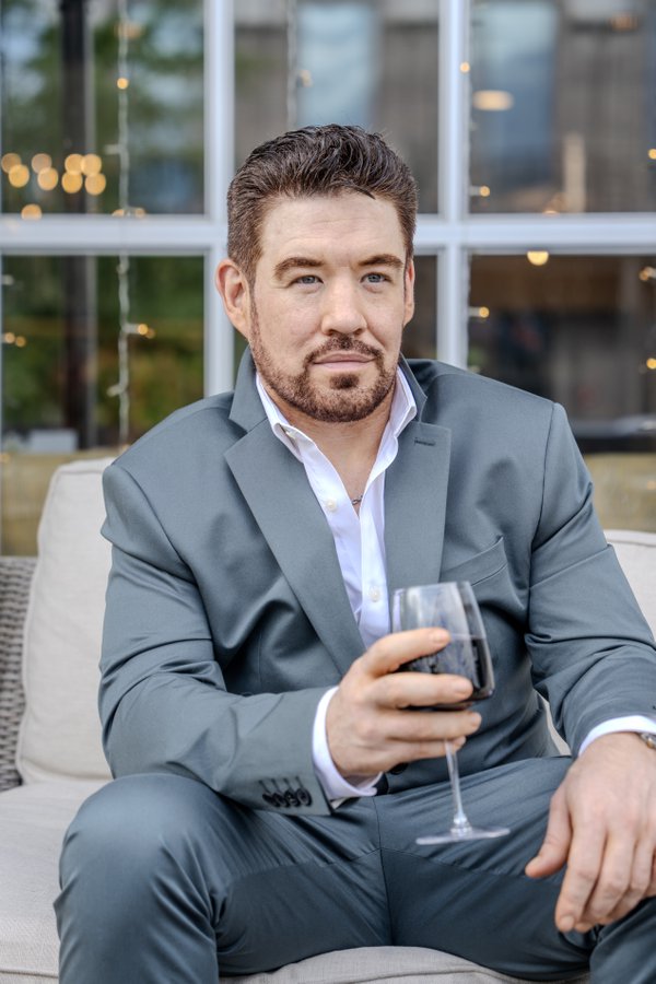 Dating Portrait example