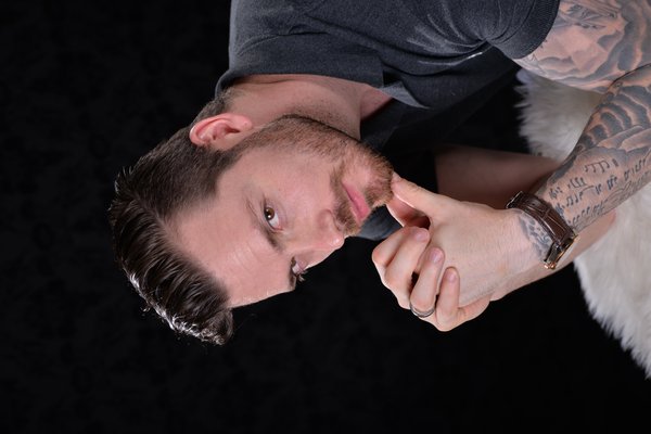 Dating Portrait example