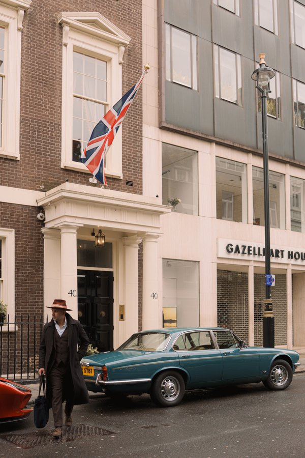 Dating Portrait example