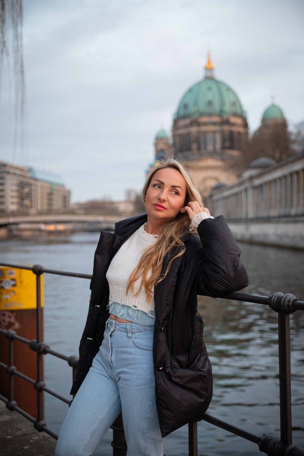 Dating Portrait example