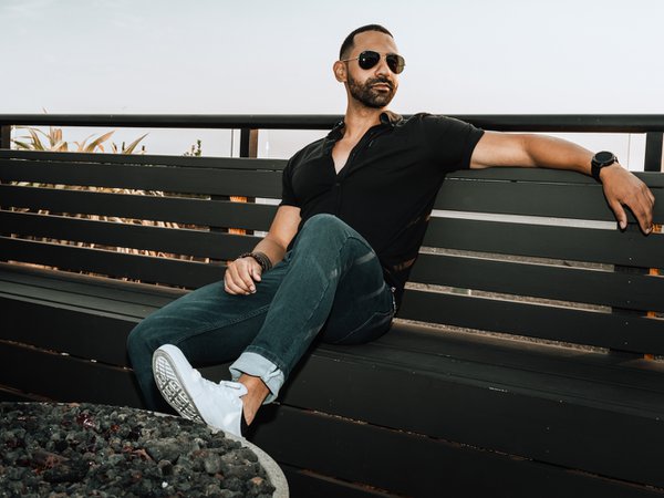 Dating Portrait example