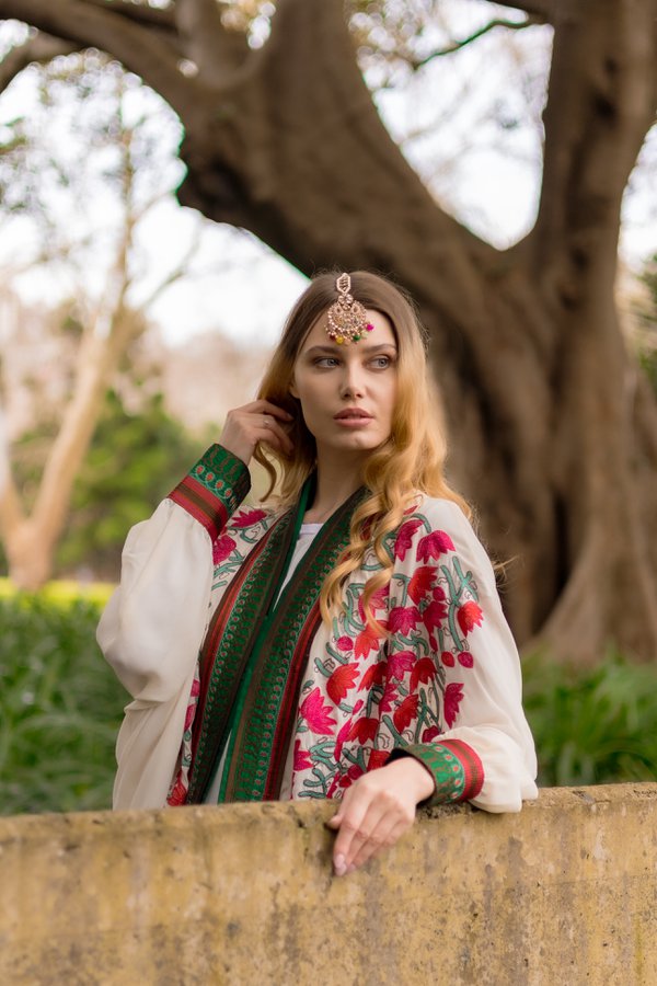 Dating Portrait example