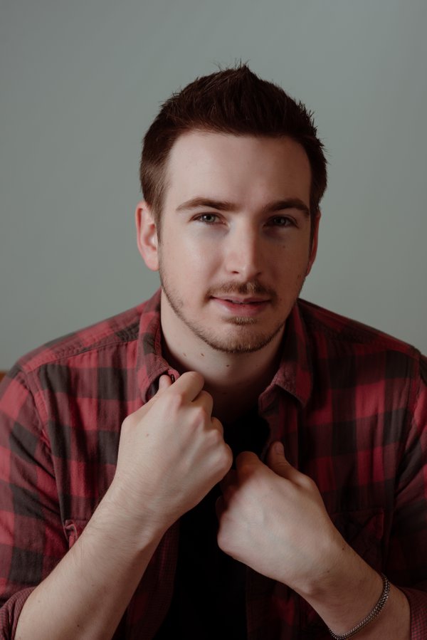 Dating Portrait example