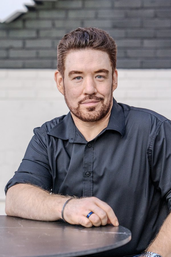 Dating Portrait example