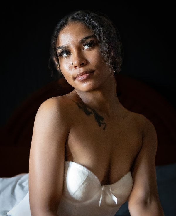 Dating Portrait example