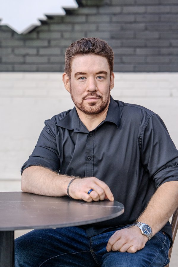 Dating Portrait example